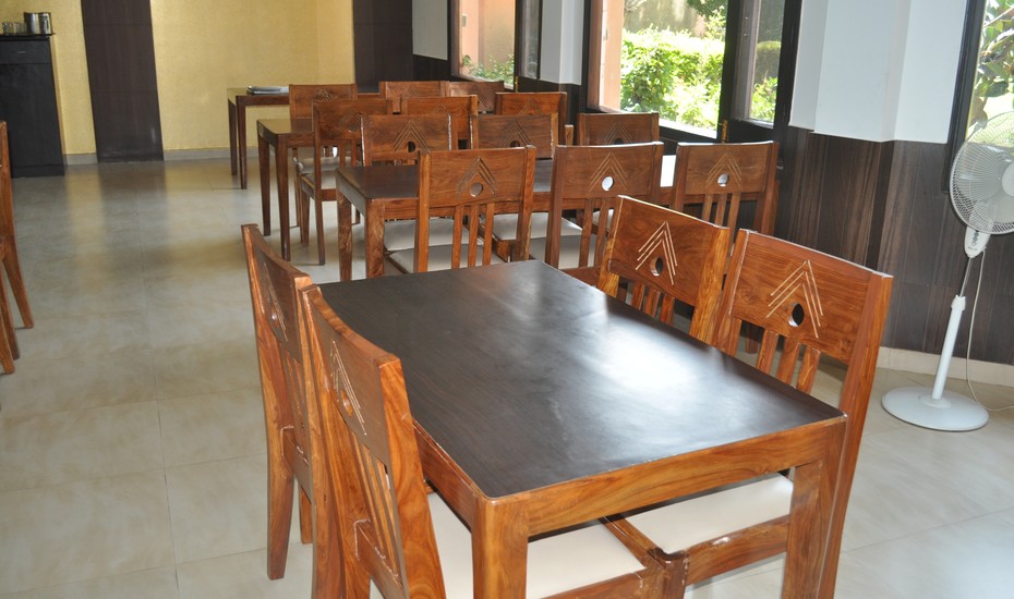 Santosh Guest House Katra Restaurant